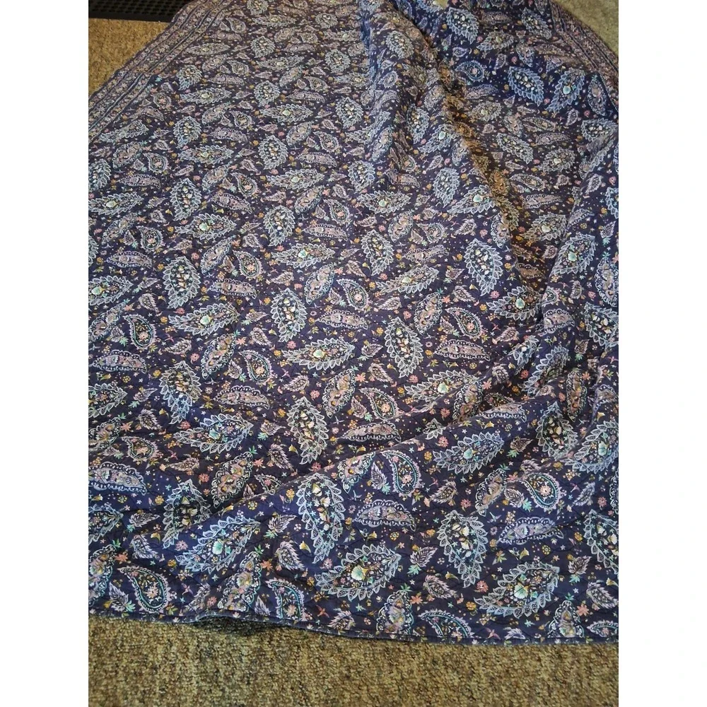 French Purple Paisley Quilt 86X90 Reversible Cotton Lightweight Cottagecore